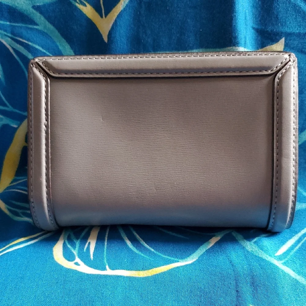Coach this wallet
